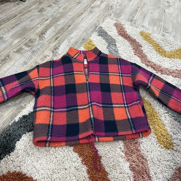 American Eagle Flannel Sweater - Picture 4 of 8